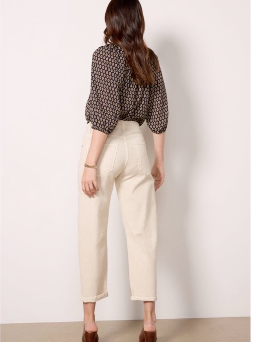 Kut from the Kloth Ashley High Rise Slouchy Barrel Jeans cream/ecru Size 10 - Picture 3 of 12